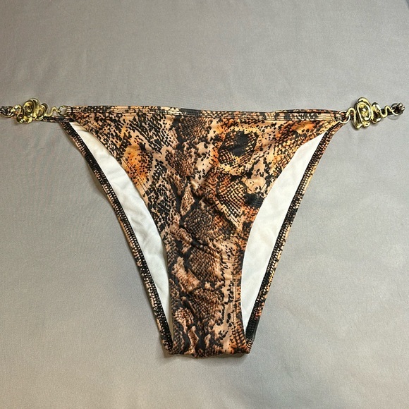 NWOT Pretty Little Thing Snake Print High Waist Bikini Bottom 👽 👽 - Picture 1 of 7